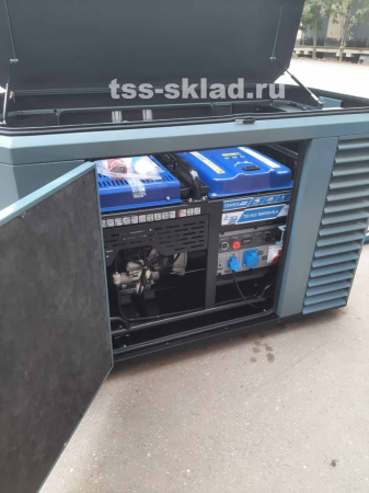 Бензиновый генератор ТСС SGG 6000EH3NA в Кожухе 1200 Winter с Блоком АВР-С 8000/230/400